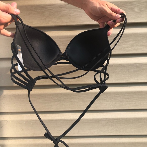 Black push up swim top - Picture 7 of 7